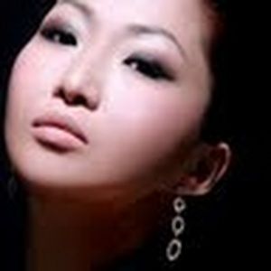 Meet your Posher, Baya